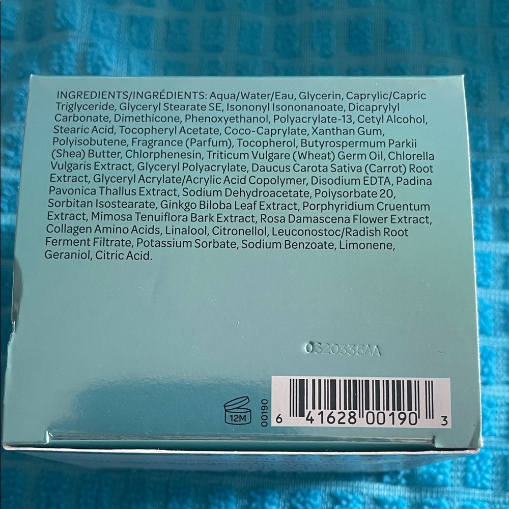 ELEMIS Pro-Collagen Marine Cream - Picture 3 of 3